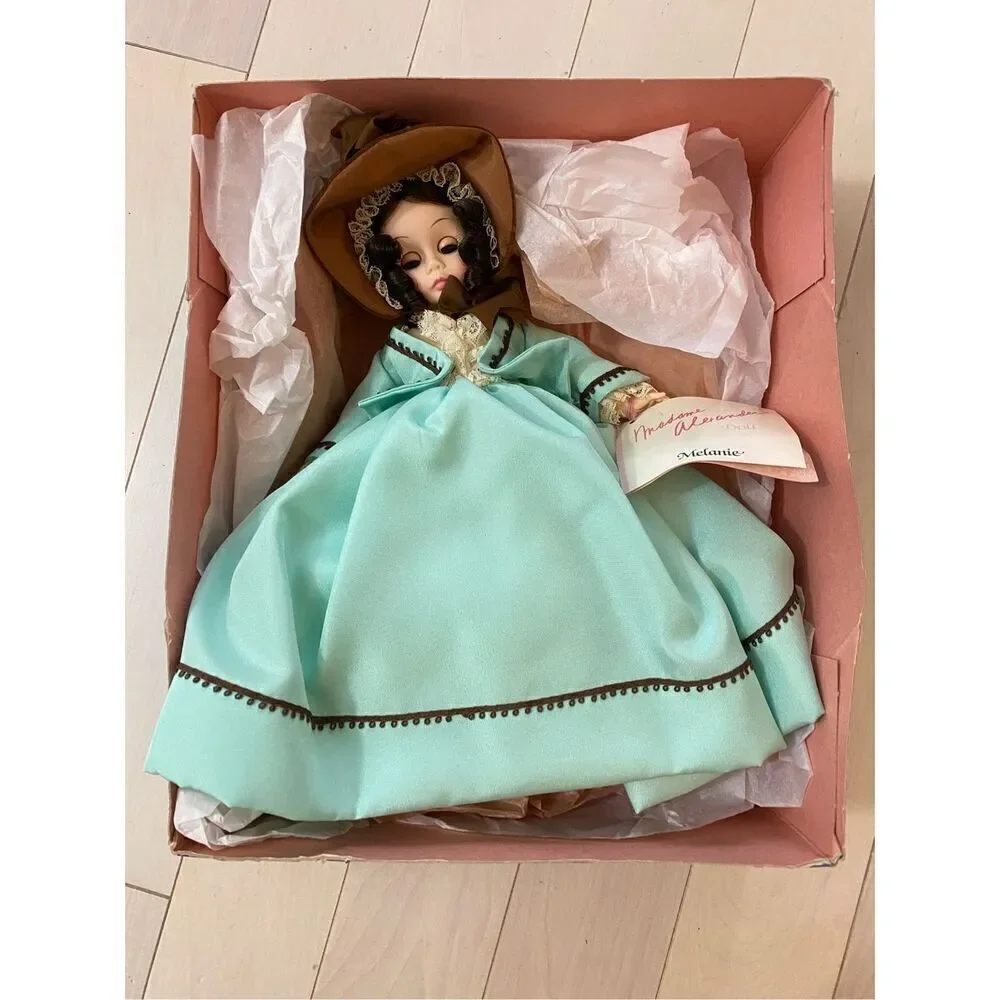 Vintage Madame Alexander Melanie 12